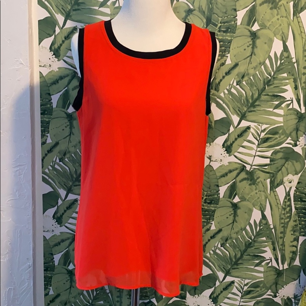 Calvin Klein Red Top Luxurious and Soft